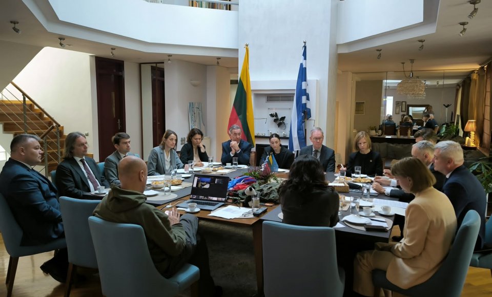 Lietuvos ambasada Atėnuose surengė Ukrainos draugų susitikimą